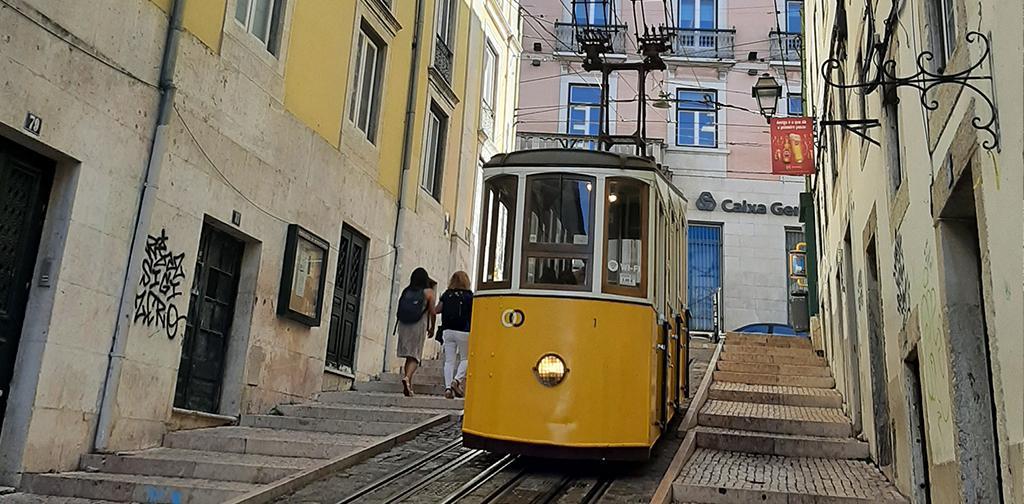 METZ CONNECT carros eléctricos