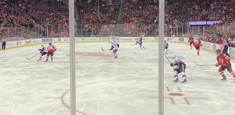 METZ CONNECT NHL Eishockey Spiel